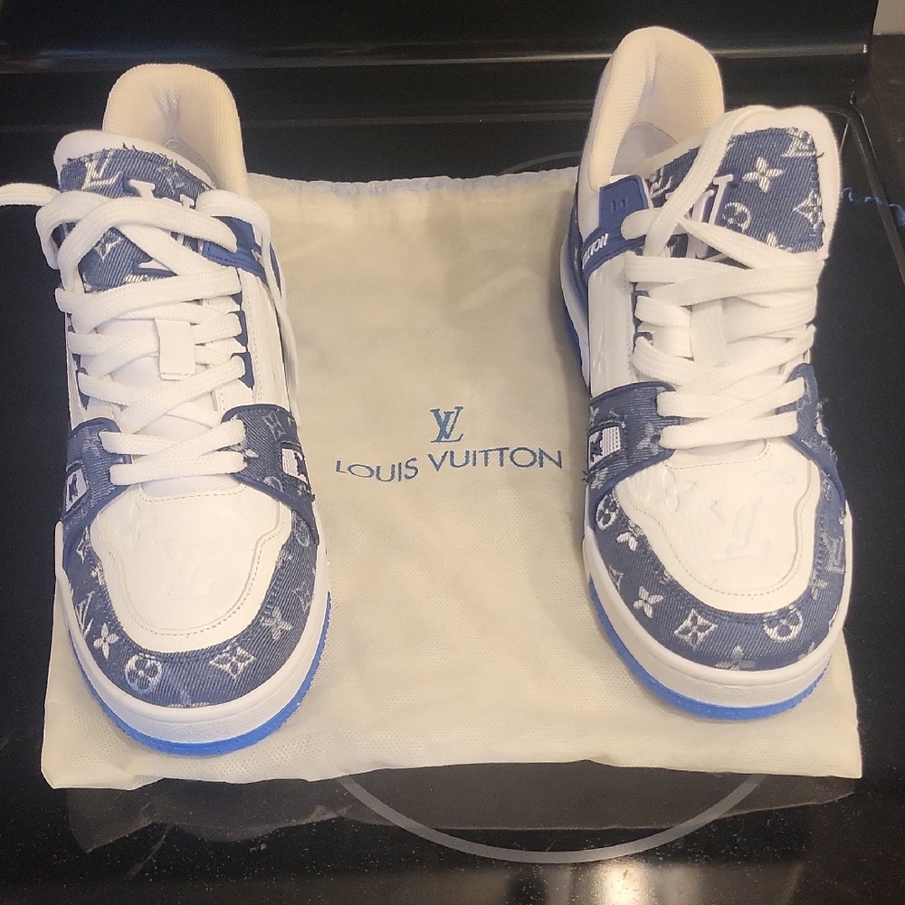 Louis Vuitton Sneakers